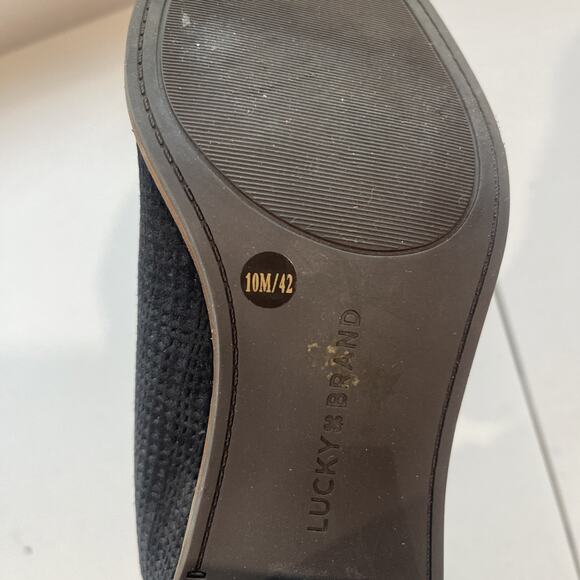 LUCKY BRAND Sz 10 M Black Suede Bootie Boot D’Orsay Back Zip Deep Side Cut 2.5" - Picture 10 of 10